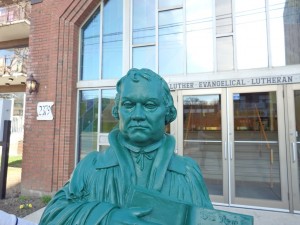 Martin Luther Ambassador statue