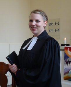 Vicar Silke Fahl in 2020