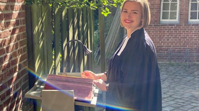 Caroline Raddatz's Installation As Pastor