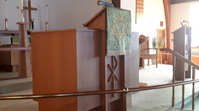 Empty Pulpit At Martin Luther Church 2020 Seeking New Pastor